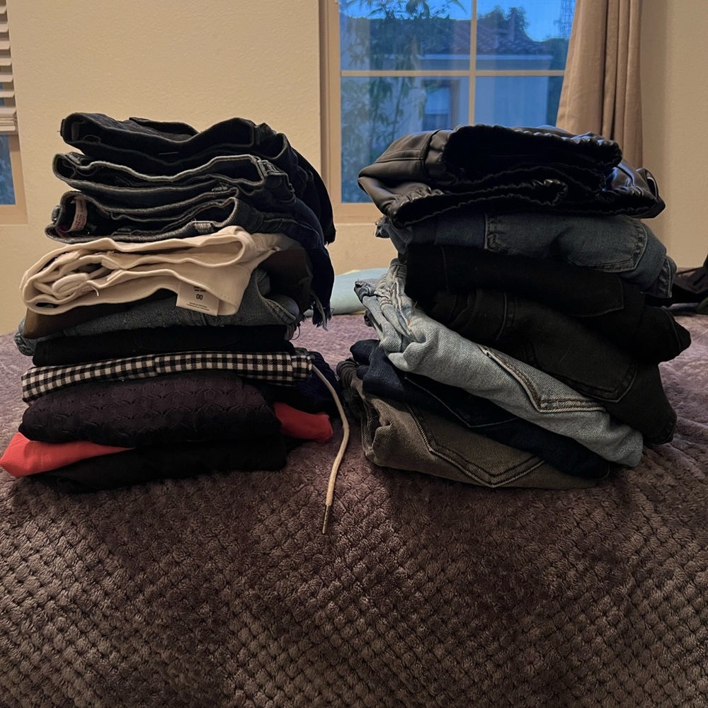 Jeans, pants, skirts lot